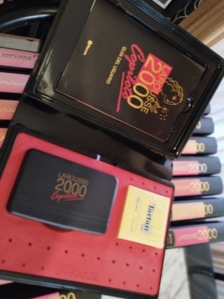 Enciclopedia Larousse 2000
