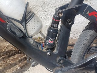 Bicicleta  felt carbono doble suspensión