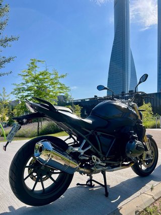 BMW R1200R Naked Negra