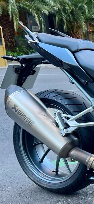 BMW R1200R Naked Negra