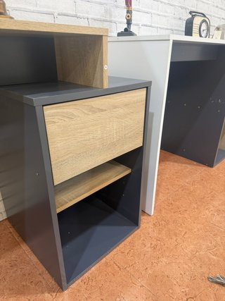 Escritorio moderno gris y blanco