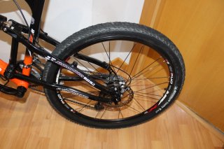 Bicicleta Aluminio 26 pulgadas. Talla M/L. MTB