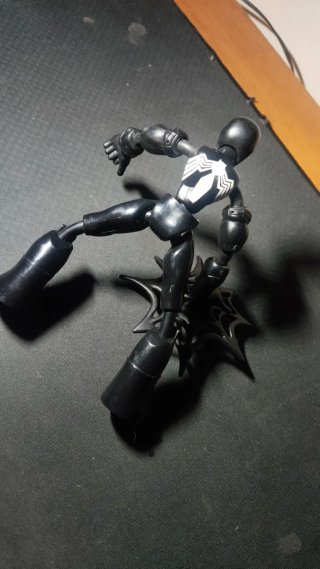 Figura Spiderman Negro