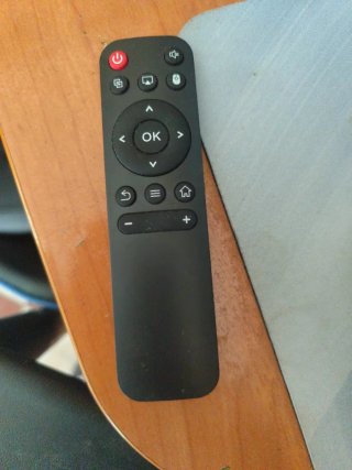 Proyector HY300 LCD LED AC100-260V