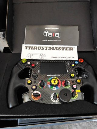 Thrustmaster T818 Ferrari SF1000 Impoluto