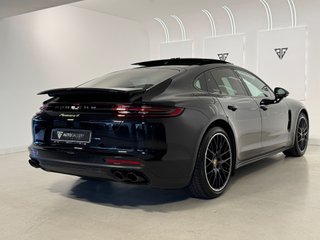 Porsche Panamera 4 e-Hybrid 2.9 V6 462cv PHEV
