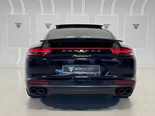 Porsche Panamera 4 e-Hybrid 2.9 V6 462cv PHEV