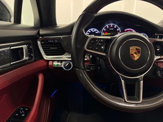 Porsche Panamera 4 e-Hybrid 2.9 V6 462cv PHEV