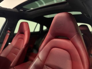 Porsche Panamera 4 e-Hybrid 2.9 V6 462cv PHEV