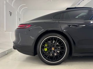 Porsche Panamera 4 e-Hybrid 2.9 V6 462cv PHEV