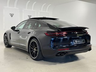 Porsche Panamera 4 e-Hybrid 2.9 V6 462cv PHEV