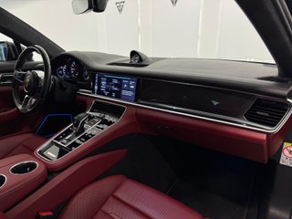 Porsche Panamera 4 e-Hybrid 2.9 V6 462cv PHEV