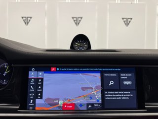Porsche Panamera 4 e-Hybrid 2.9 V6 462cv PHEV