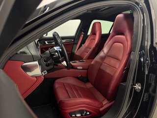 Porsche Panamera 4 e-Hybrid 2.9 V6 462cv PHEV