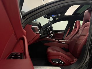 Porsche Panamera 4 e-Hybrid 2.9 V6 462cv PHEV