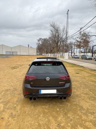 Volkswagen Golf R 2017