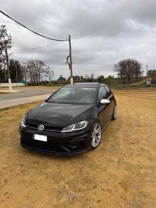 Volkswagen Golf R 2017