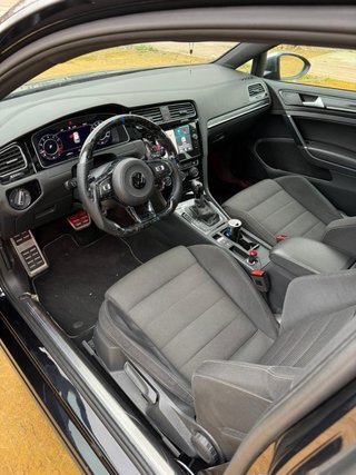 Volkswagen Golf R 2017