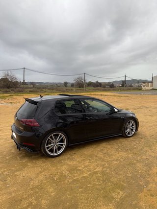 Volkswagen Golf R 2017