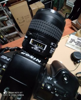 Lotto di 2 Fotocamere Canon AT-1 + Nikon F-601 + Obiettivi