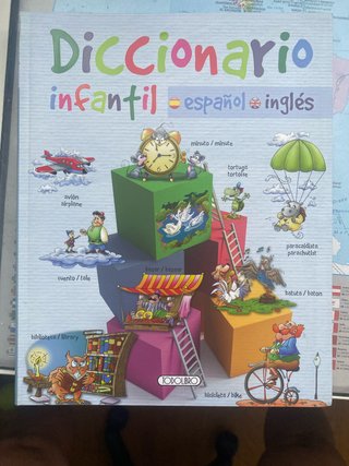 Diccionario infantil españlo-inglés
