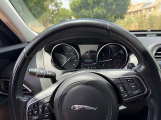 Jaguar XE 2018