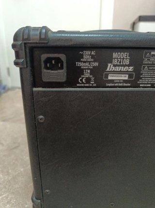 Amplificador Bajo Ibanez IBZ10B