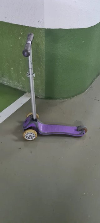 Patinete infantil 3 ruedas morado