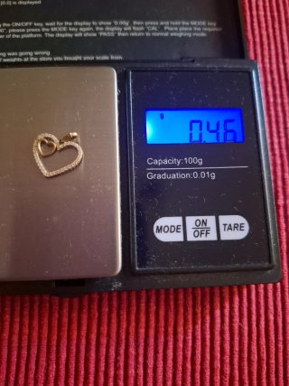 Colgante Corazón Oro 9k y Circonitas