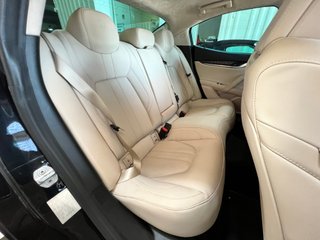 Maserati Ghibli Gransport V6 275 HP D RWD