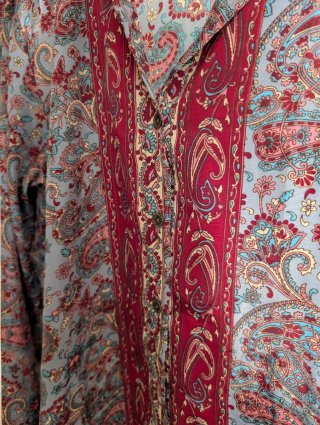 Camisa Estampado Paisley Azul y Rojo Talla M/L