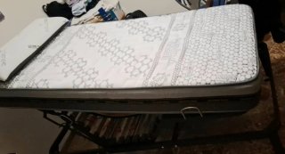 Cama articulada con motor