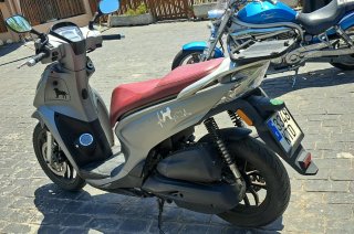 Kymco People 125cc Plata Pondre unas fotos mejor