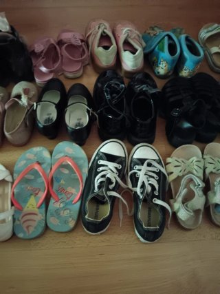 Lote Zapatillas Niña T.30 y 31