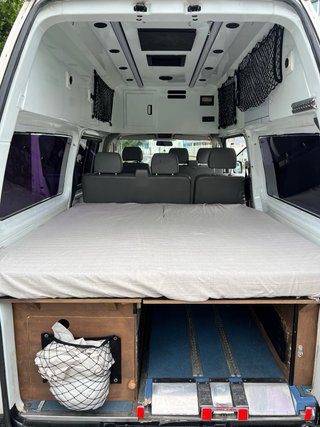 Volkswagen Transporter T5 2009