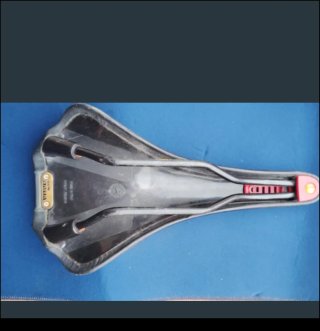 Sillín Selle Italia Novus Ferrari 90s