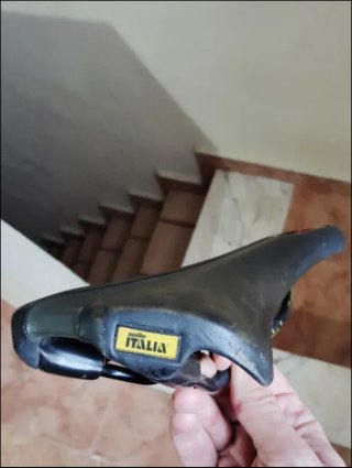 Sillín Selle Italia Novus Ferrari 90s
