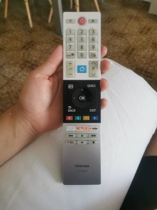 Mando TV Toshiba CT-8543
