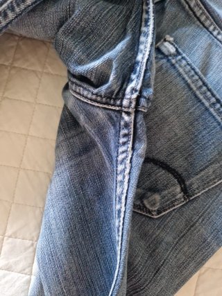 Pantalón Levis 504 mod. Straight Azul. Tall