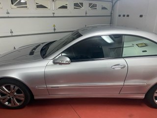 Mercedes-Benz  CLK 2002