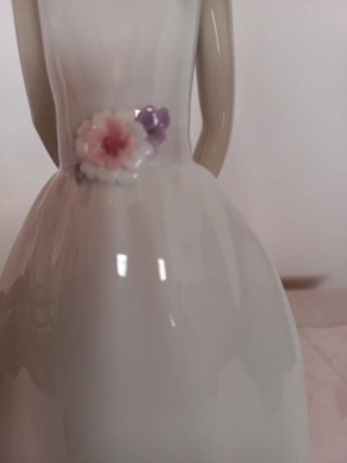 Figura Lladro Dulce Adolescencia