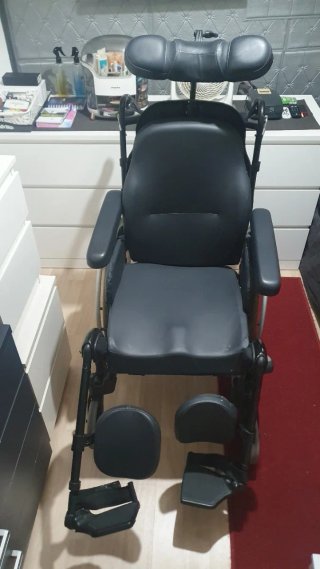Silla de ruedas breezy relax2