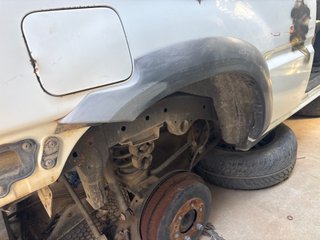 ALETIN TRASERO DERECHO Nissan Terrano II (R20)(02.1993->)