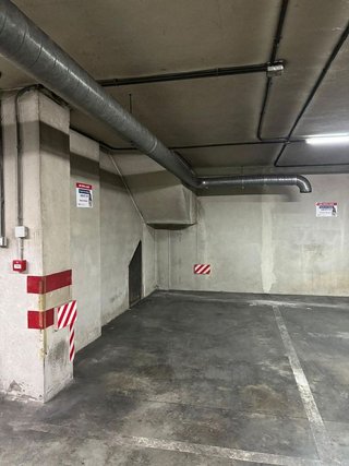 Garaje en venta en Nueva Andalucía en Almería