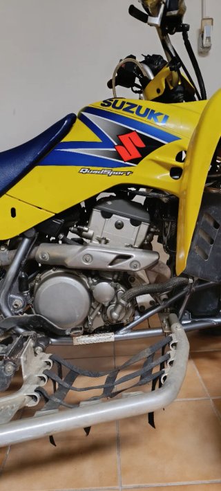Quad Suzuki LT Z400