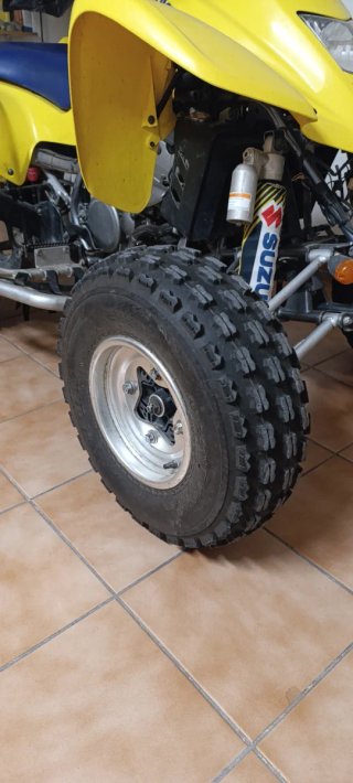 Quad Suzuki LT Z400
