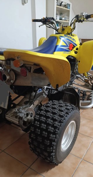 Quad Suzuki LT Z400