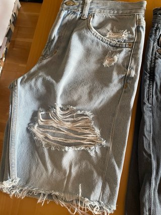 Pantalones cortos vaqueros de marca