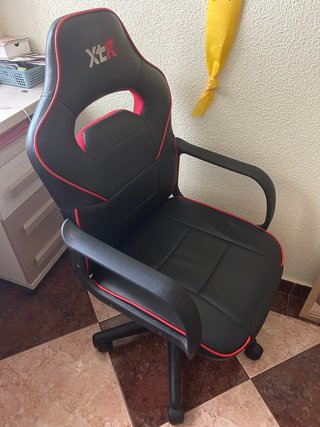 Silla gaming XTR negra escritorio
