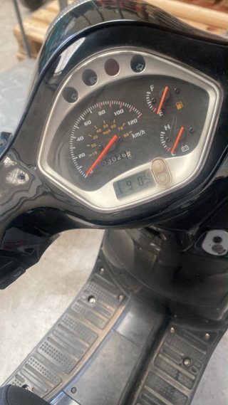 Moto Scooter Negra 125cc